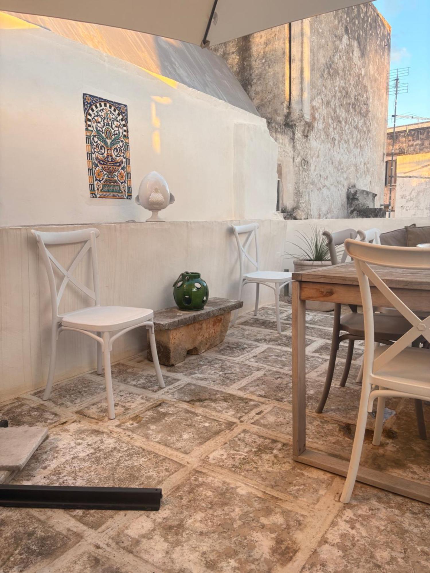 Palazzoliva - Luxury Boho Chic Guest House In The Historic Heart Of Martina Franca Exterior foto